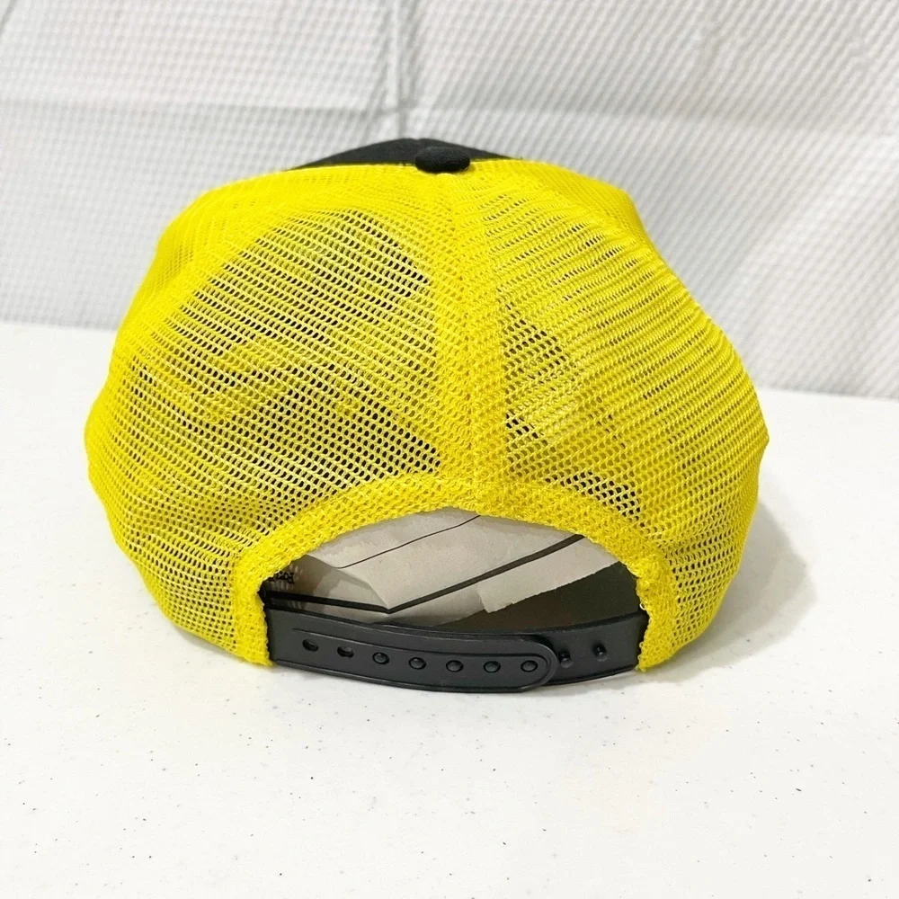 John Deere baseball SnapBack truckers cap.